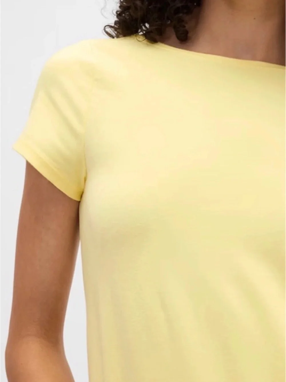 Gap  Factory Boatneck Open-Back T-Shirt Yellow XXL
